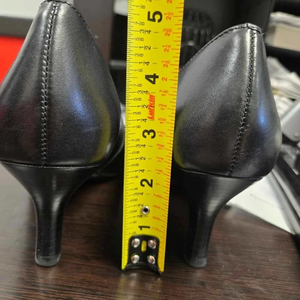 Talbots Black Leather Tassel Pumps 8 AA Narrow Loafer Heels Square Toe Brazil